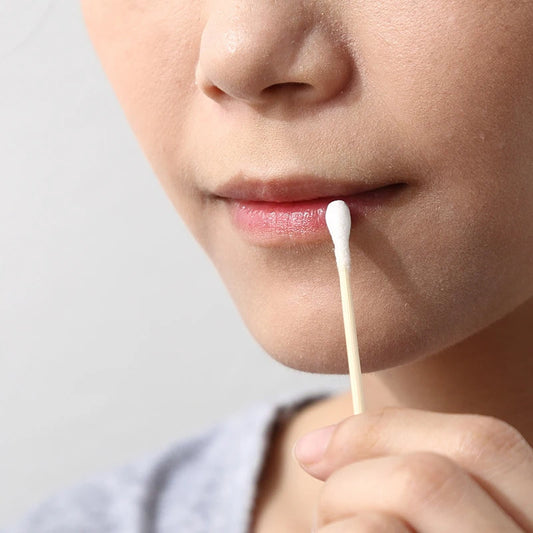 100pcs Disposable Double-Ended Cotton Swabs – Ear Cleaning & Makeup Removal